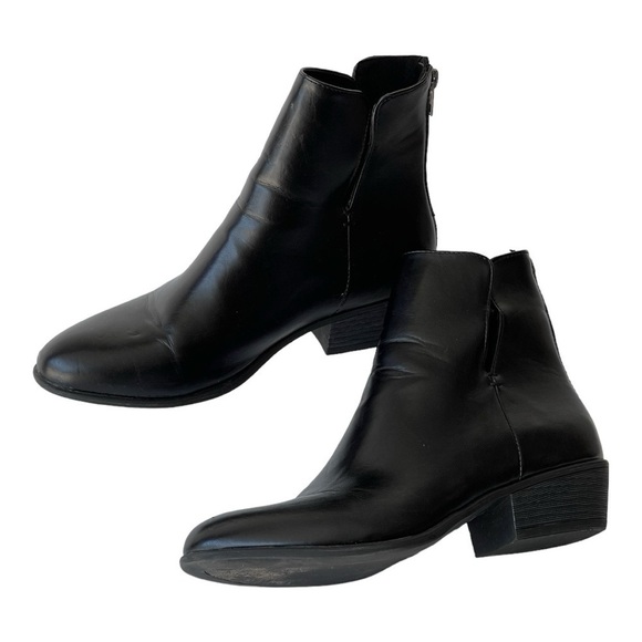 Pierre Dumas Women's Black Leather Boots Cut Out Ankle Bootie Low Heels, Sz 11 - Picture 5 of 6